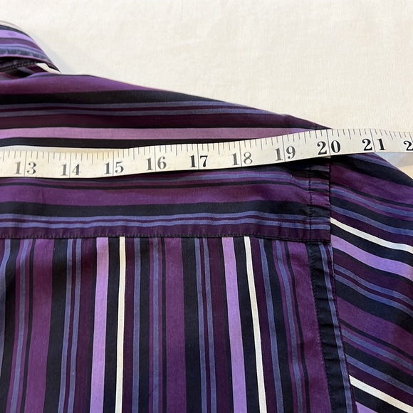 Dolce & Gabbana vintage men’s button up shirt in purples/blue/blues and white - Picture 14 of 16